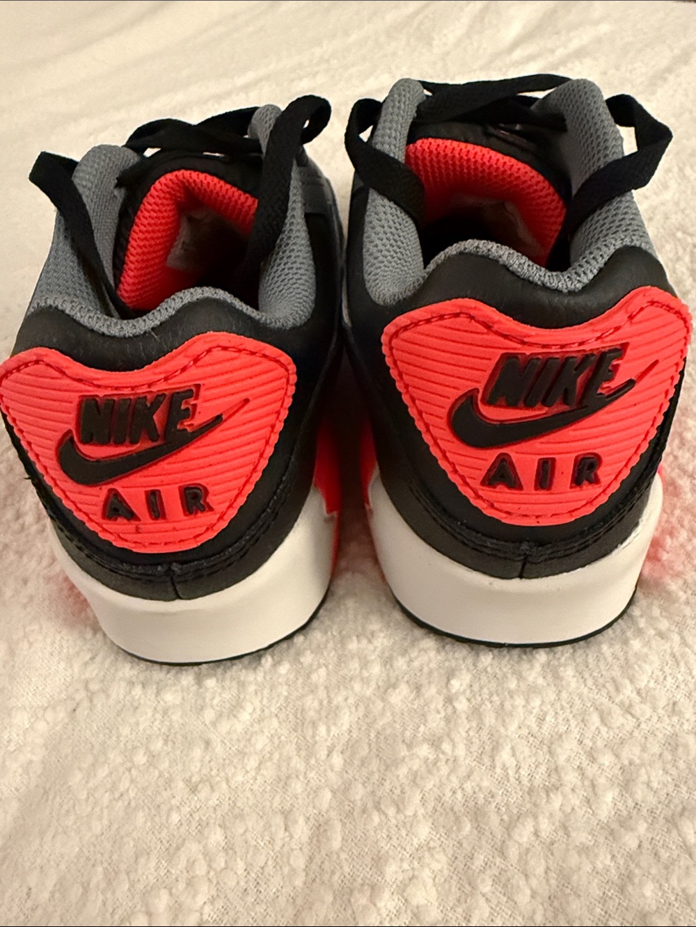 Nike Kids Black/Gray/Red Air Max Style Sneakers - Picture 4 of 7